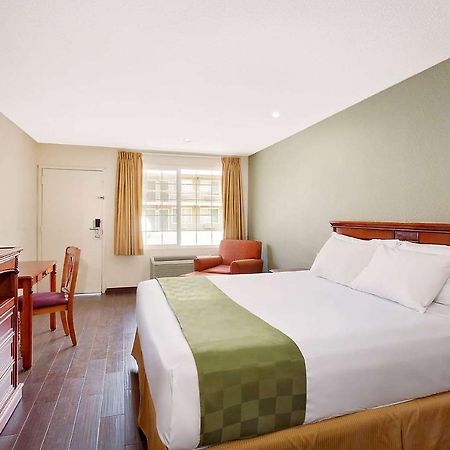 Travelodge By Wyndham El Centro Exterior foto