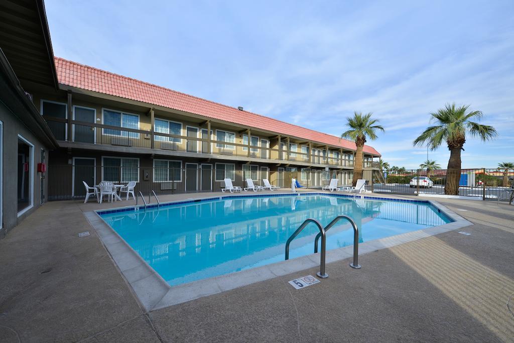 Travelodge By Wyndham El Centro Exterior foto